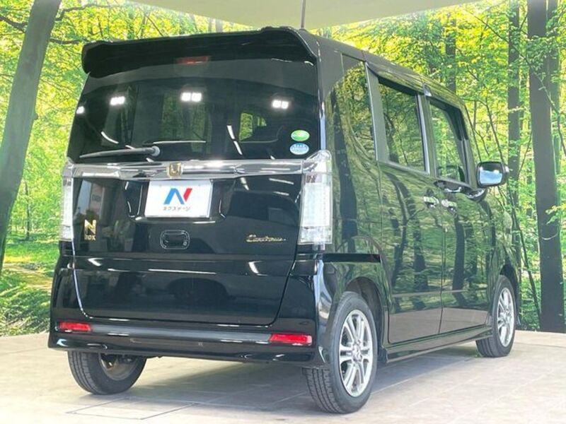 N BOX CUSTOM
