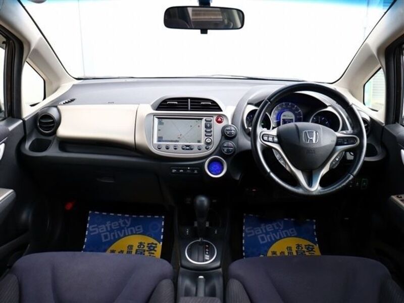 FIT HYBRID