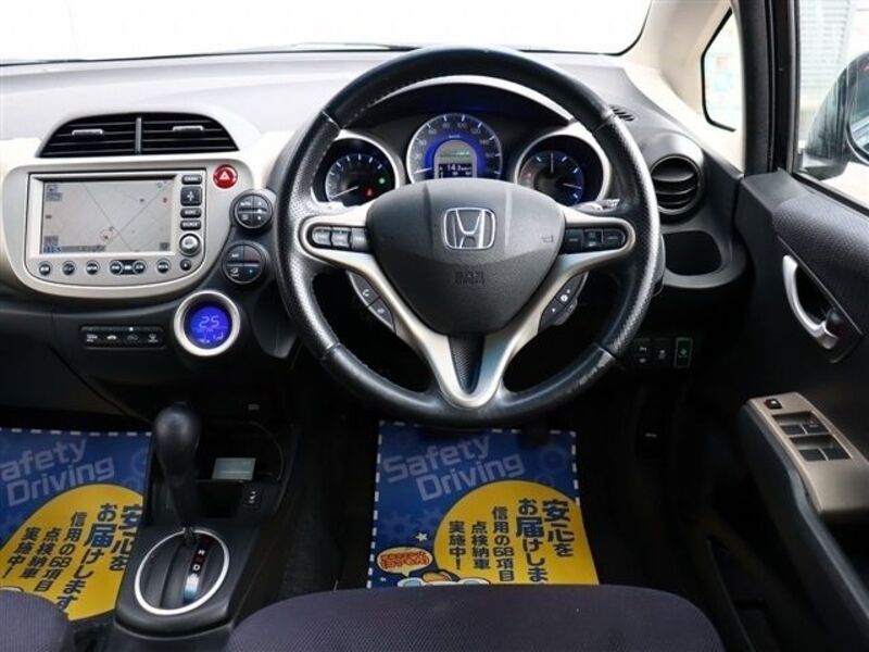 FIT HYBRID