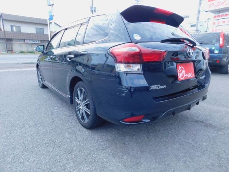 COROLLA FIELDER