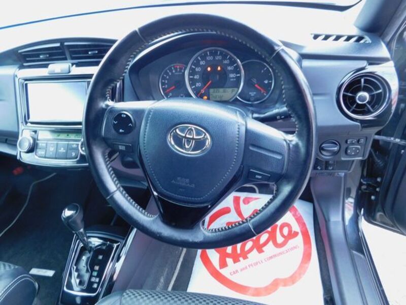 COROLLA FIELDER