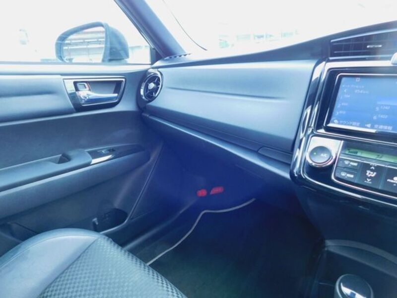 COROLLA FIELDER