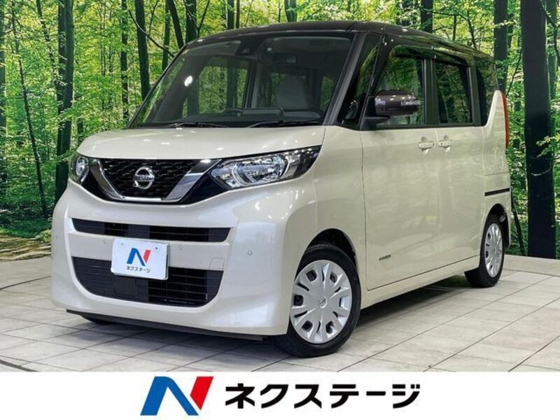 NISSAN ROOX