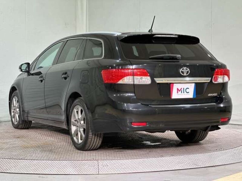 AVENSIS WAGON