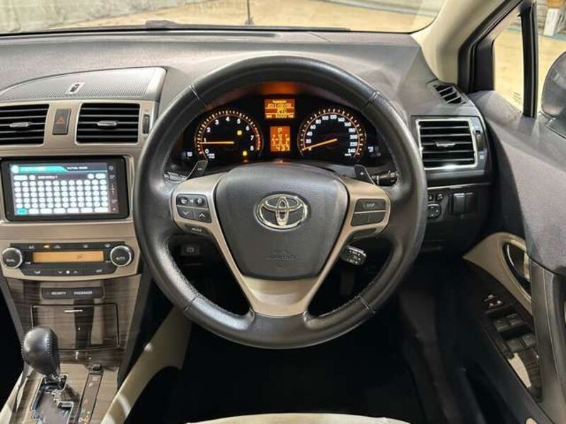 AVENSIS WAGON