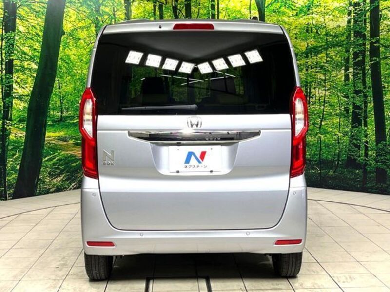 N BOX