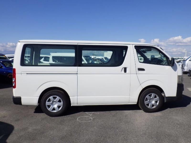 HIACE