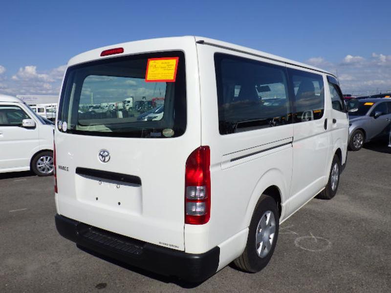 HIACE