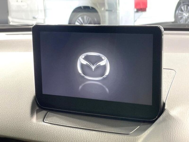 MAZDA2