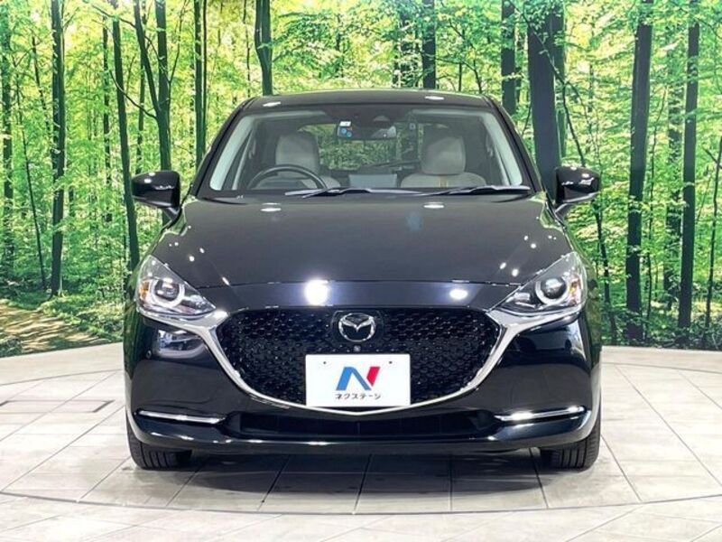 MAZDA2