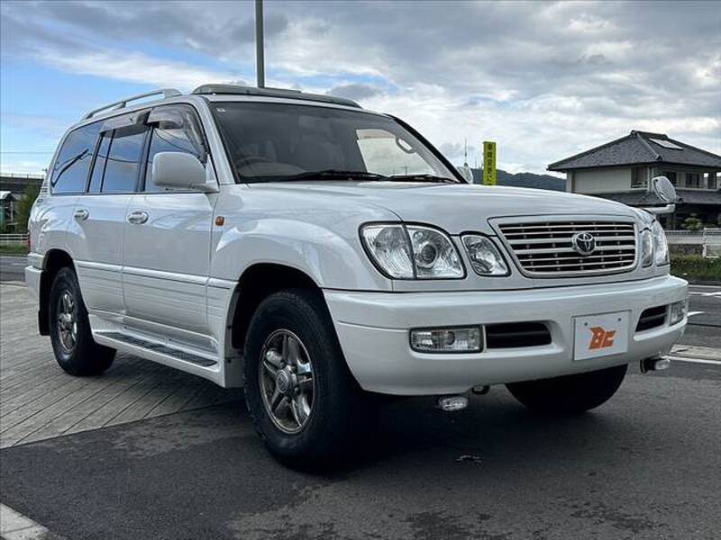 LAND CRUISER