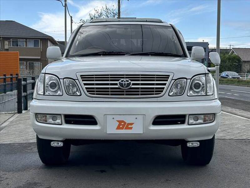 LAND CRUISER