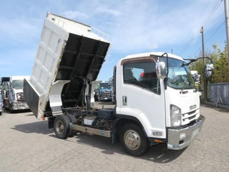 ISUZU FORWARD