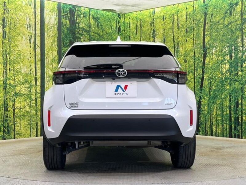 YARIS CROSS