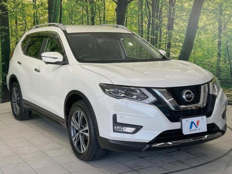 X-TRAIL