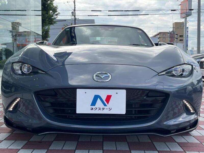 ROADSTER