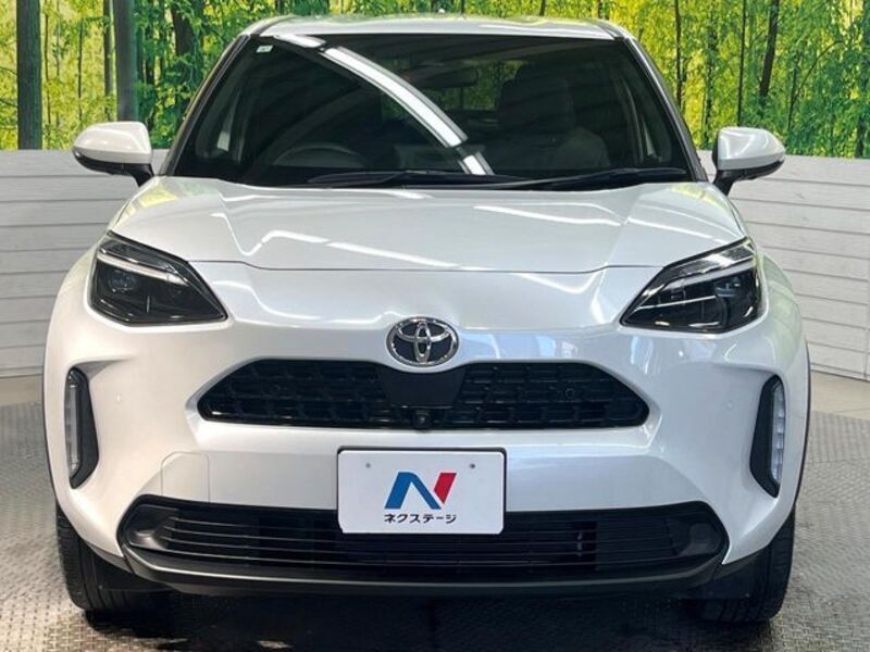 YARIS CROSS