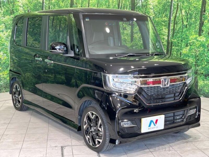 N BOX CUSTOM
