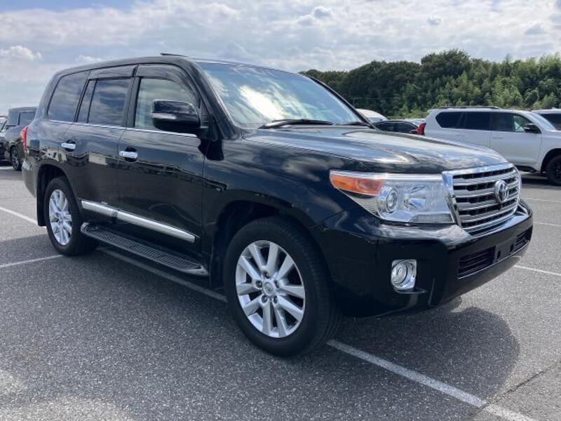 LAND CRUISER-0