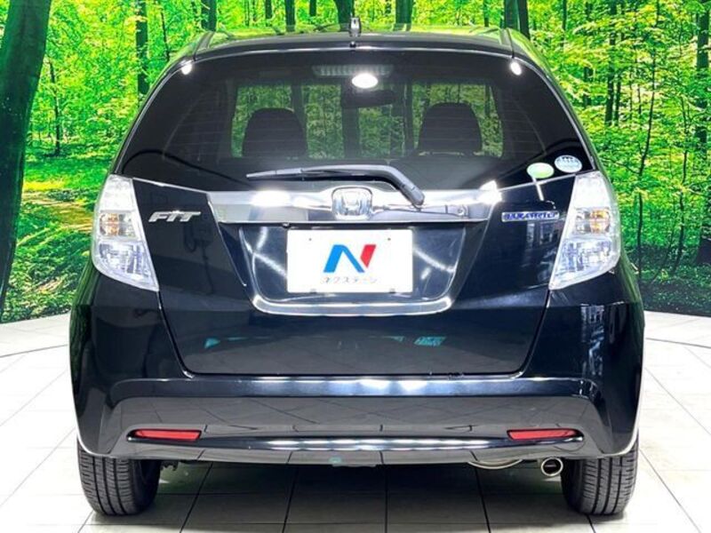 FIT HYBRID