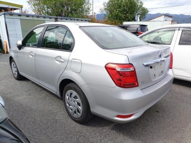 COROLLA AXIO