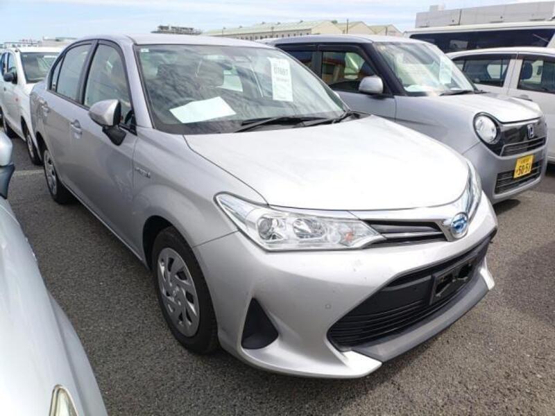 COROLLA AXIO