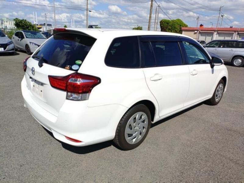 COROLLA FIELDER