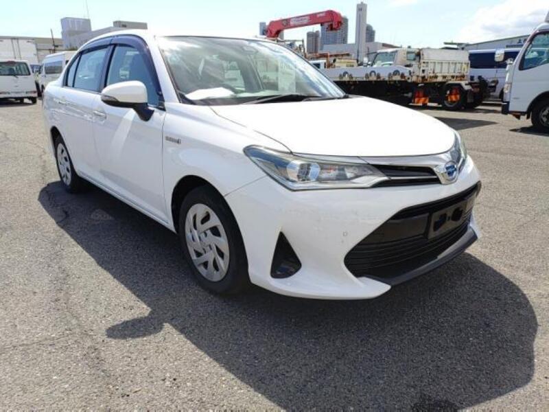 COROLLA AXIO