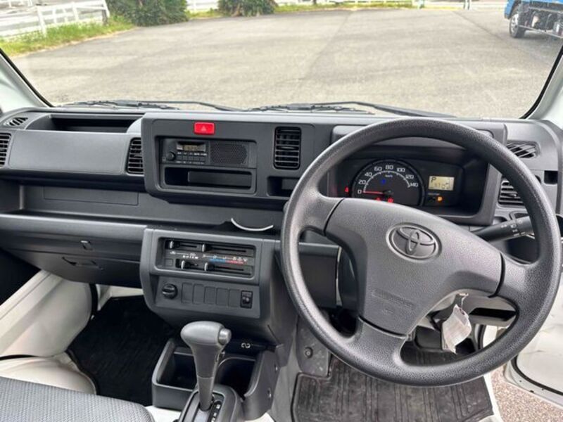 PIXIS TRUCK