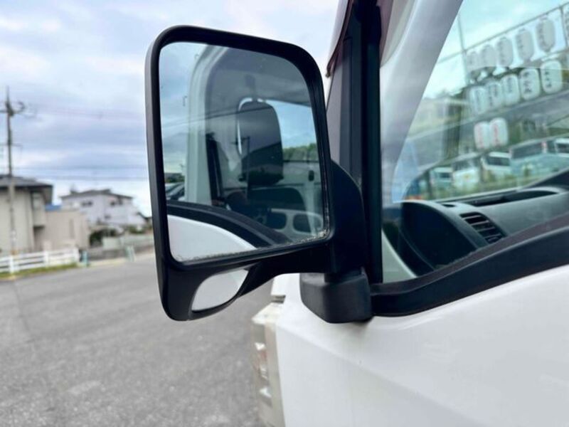 PIXIS TRUCK