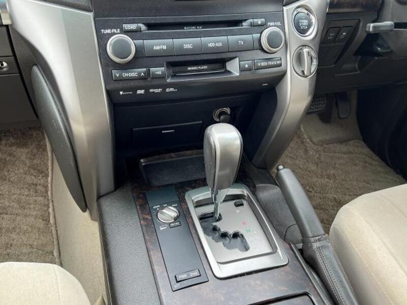 LAND CRUISER