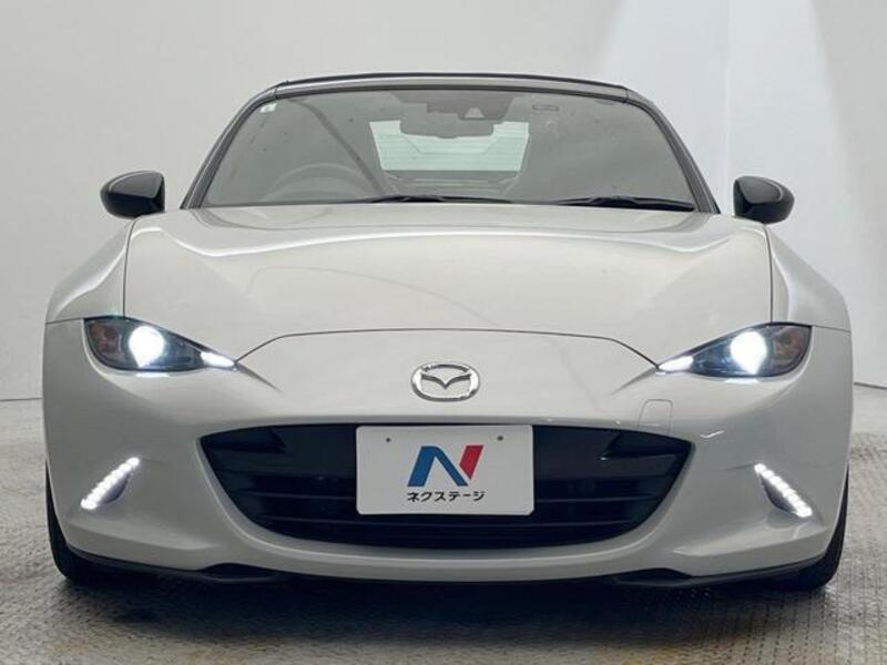 ROADSTER