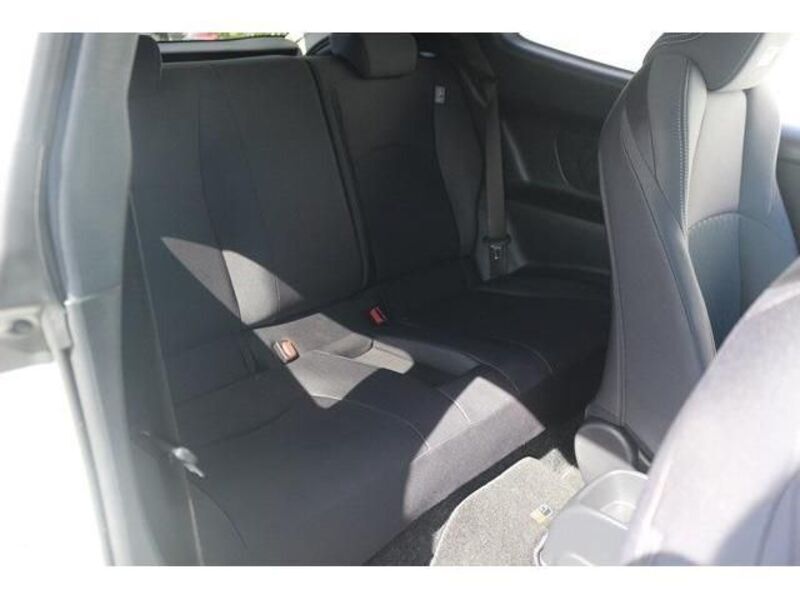 GR YARIS