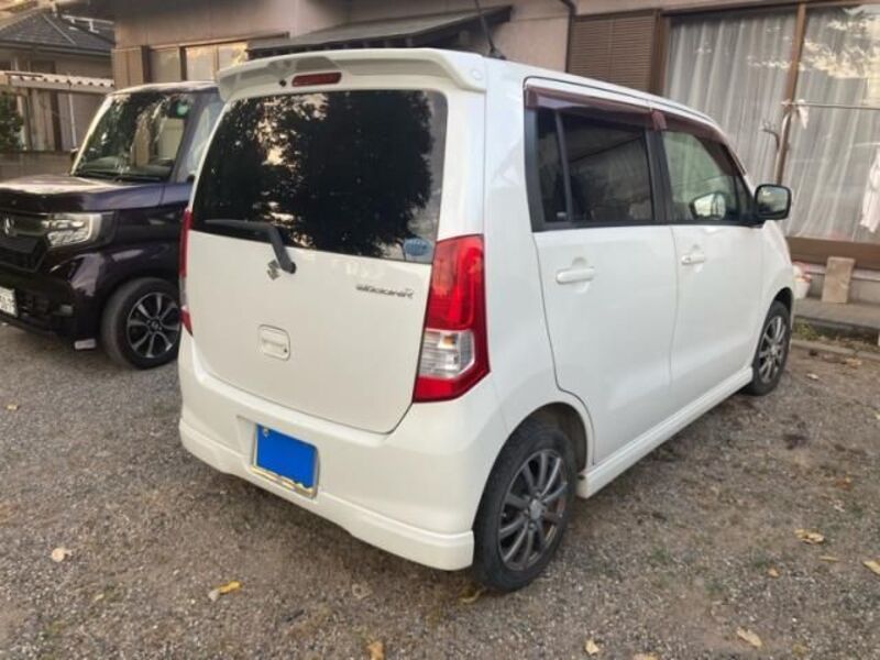 WAGON R
