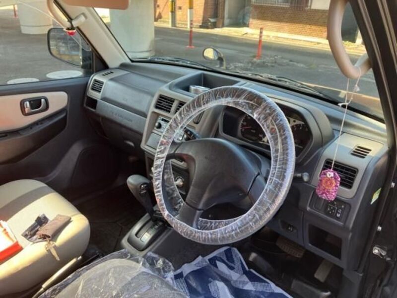 PAJERO MINI