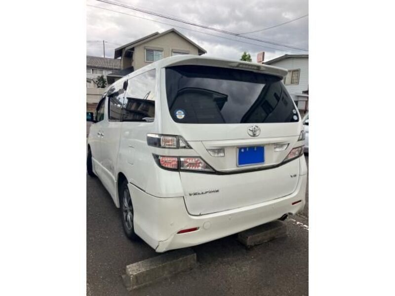 VELLFIRE