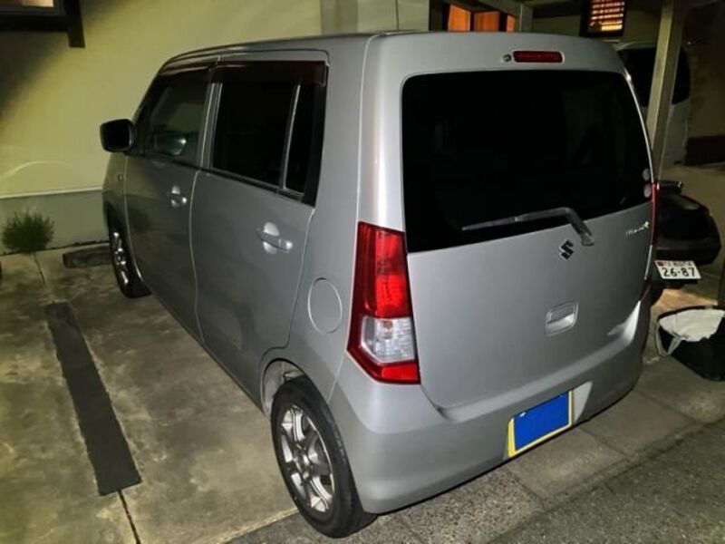 WAGON R