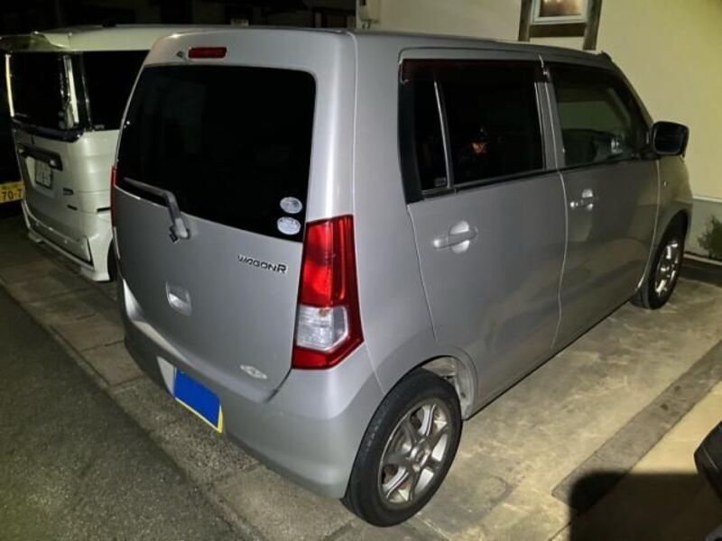 WAGON R
