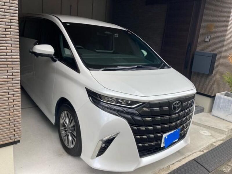 TOYOTA ALPHARD