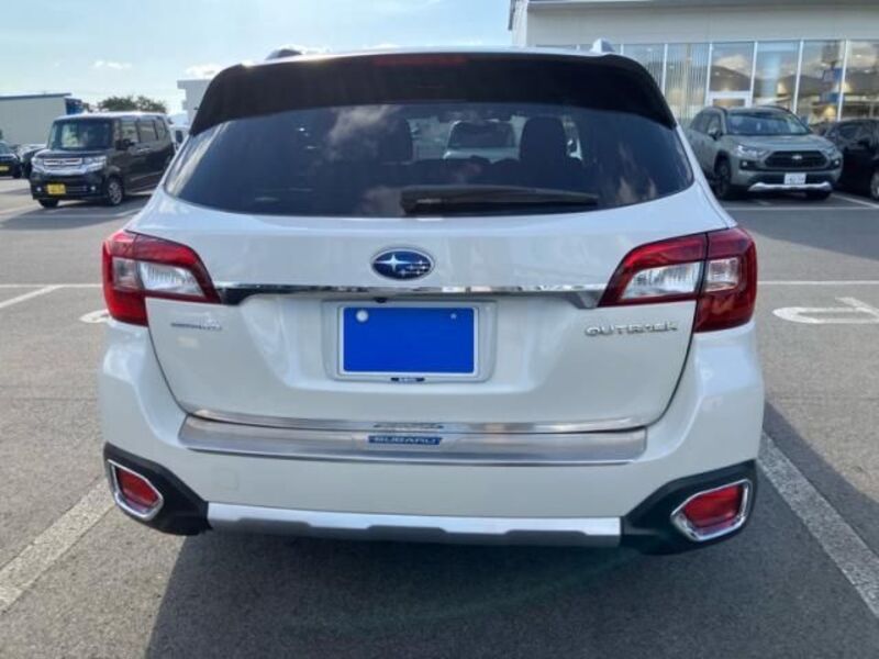 LEGACY OUTBACK