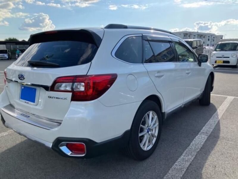 LEGACY OUTBACK