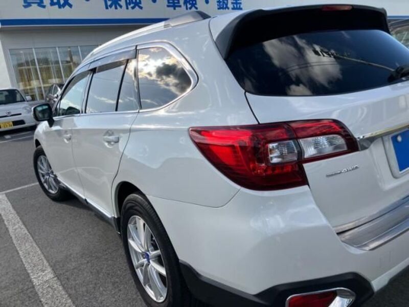 LEGACY OUTBACK