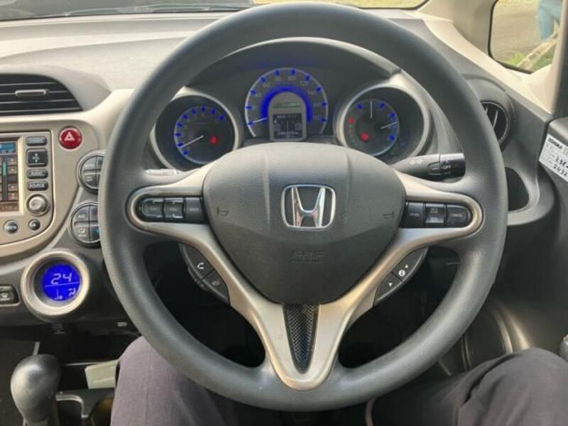 FIT HYBRID