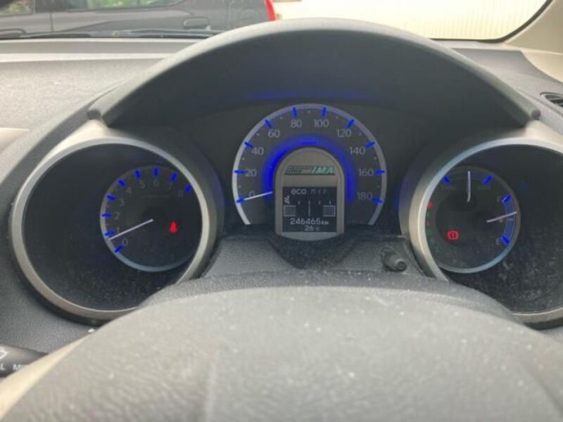 FIT HYBRID