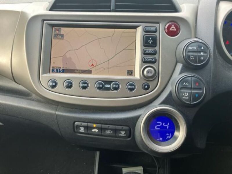 FIT HYBRID