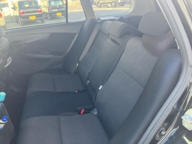 COROLLA FIELDER