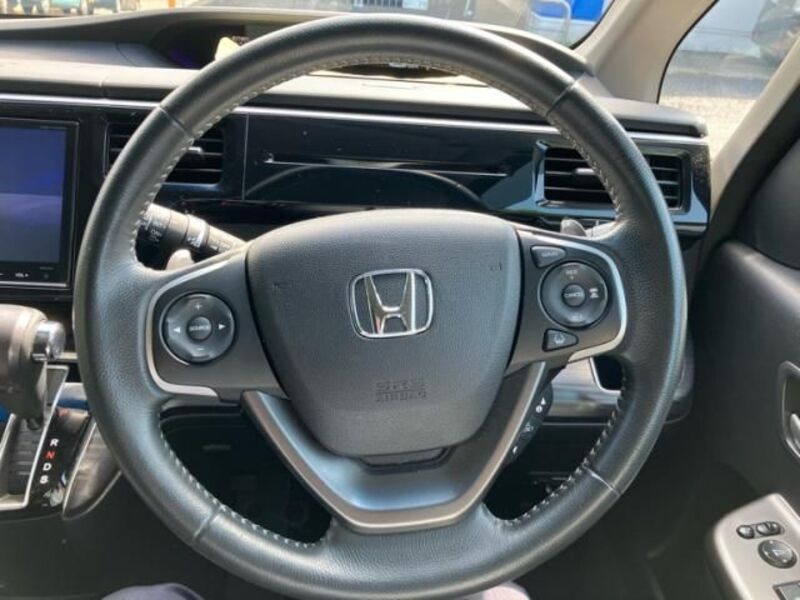 STEPWAGON SPADA