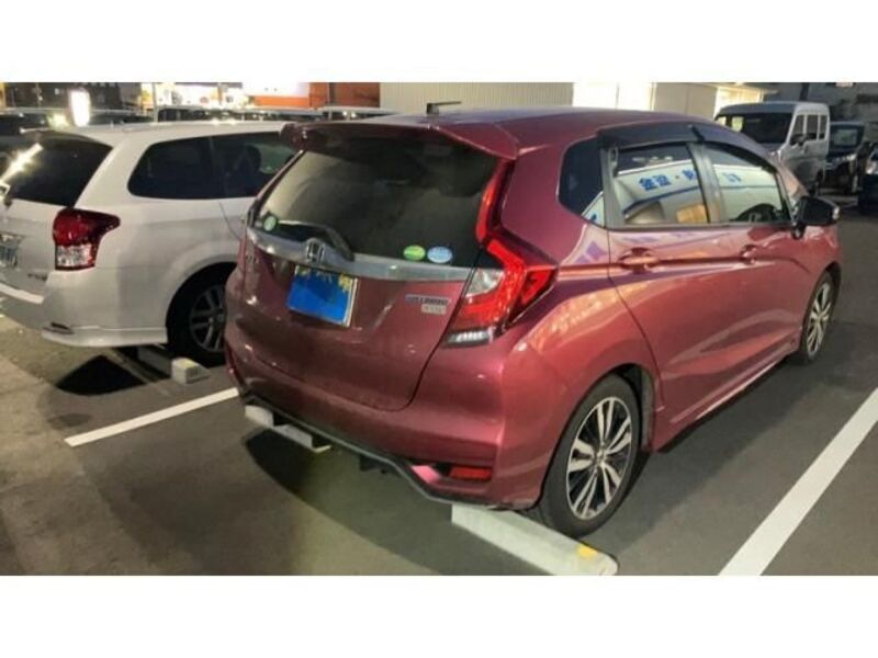 FIT HYBRID