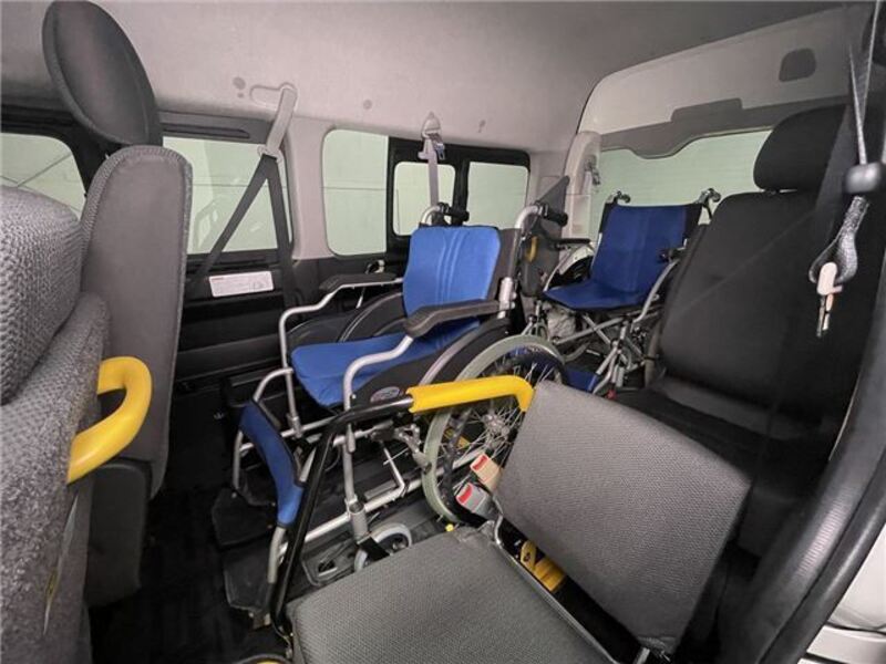 HIACE VAN