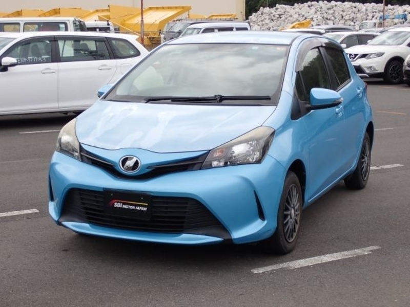 TOYOTA VITZ